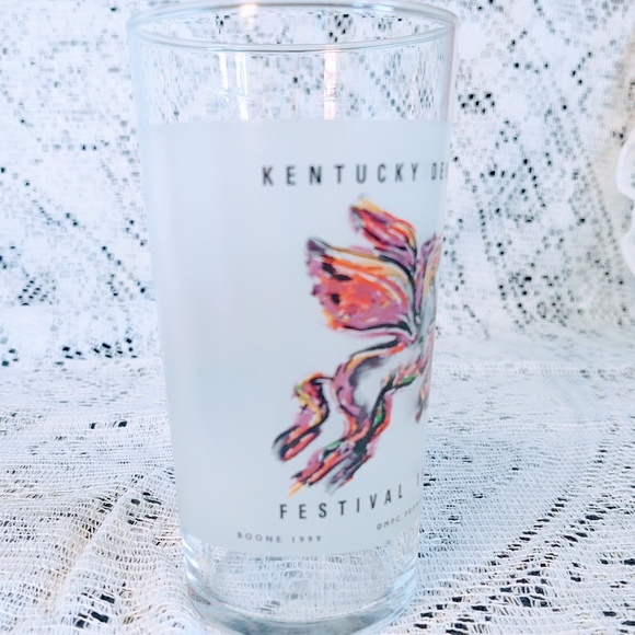COLLECTIBLE OFFICIAL PEPSI 1999 KENTUCKY DERBY FESTIVAL PEGASUS HORSE GLASS - Picture 3 of 8